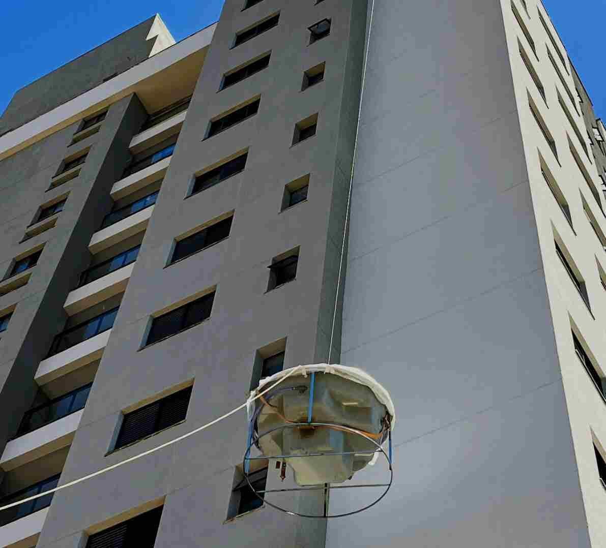 Içamento e movimentação de cargas prediais